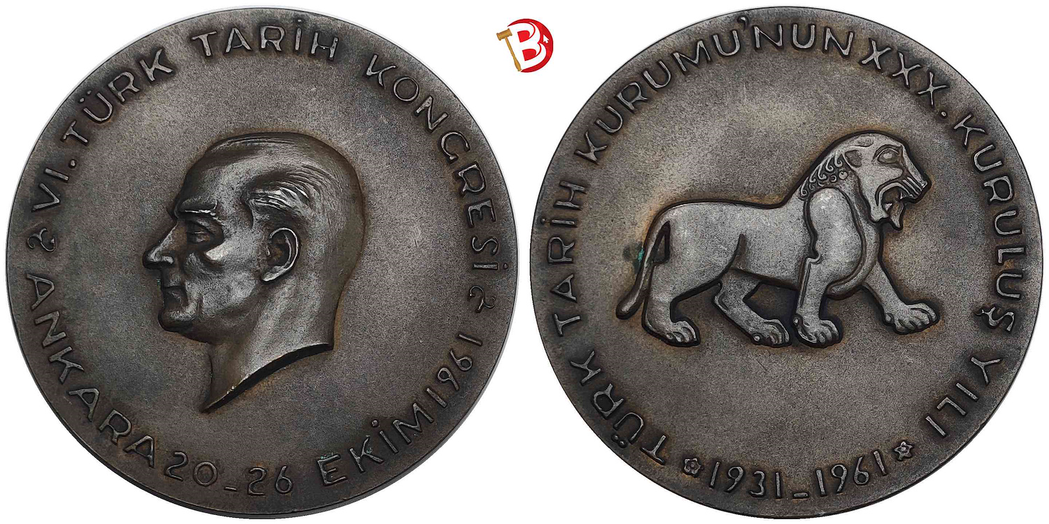 1961 YILI VI TÜRK TARİH KONGRESİ BRONZ MADALYON 65 mm / 1931-1961 TÜRK TARİH KURUMUNUN XXX KURULUŞ YILI